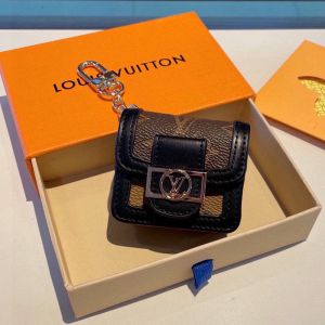 Louis Vuitton Dauphine Airpods Case In Monogram Leather Black