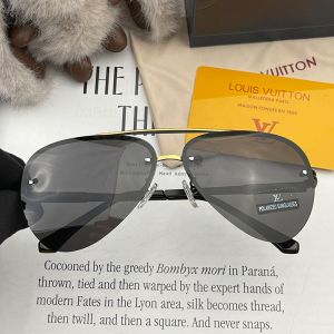 Louis Vuitton L09 Pilot Sunglasses In Black/Gold