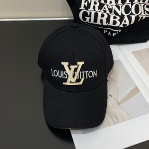 Louis Vuitton Enamel LV Signature Logo Baseball Cap In Cotton Black