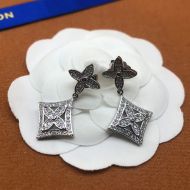 Louis Vuitton Color Blossom Earrings In Metal with Crystals Silver